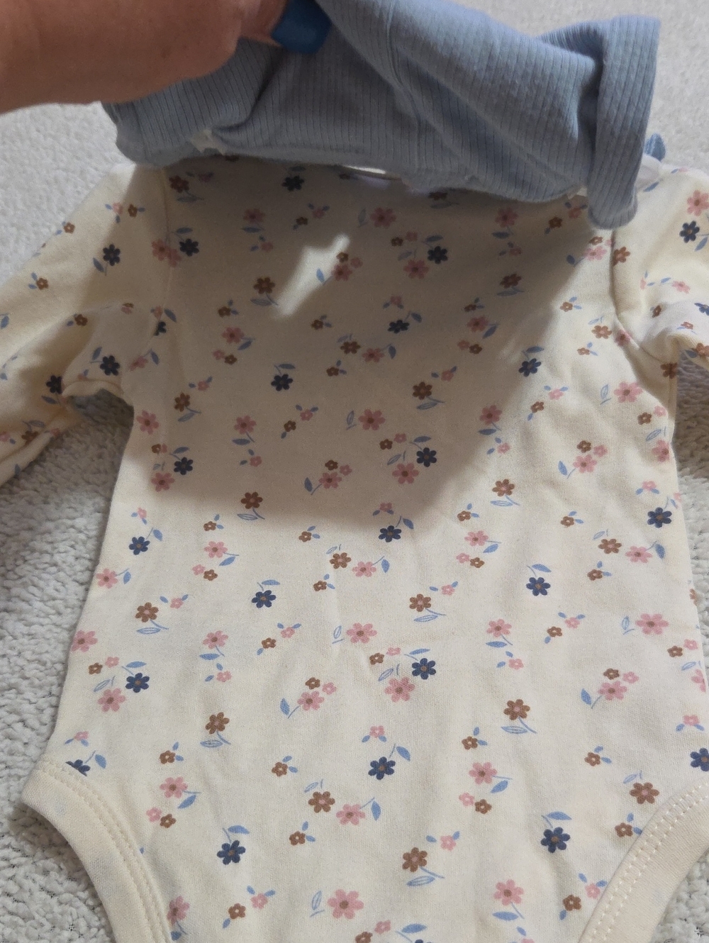 NWT RENE ROFE 4 PC BABY OUTFIT - Picture 8 of 11